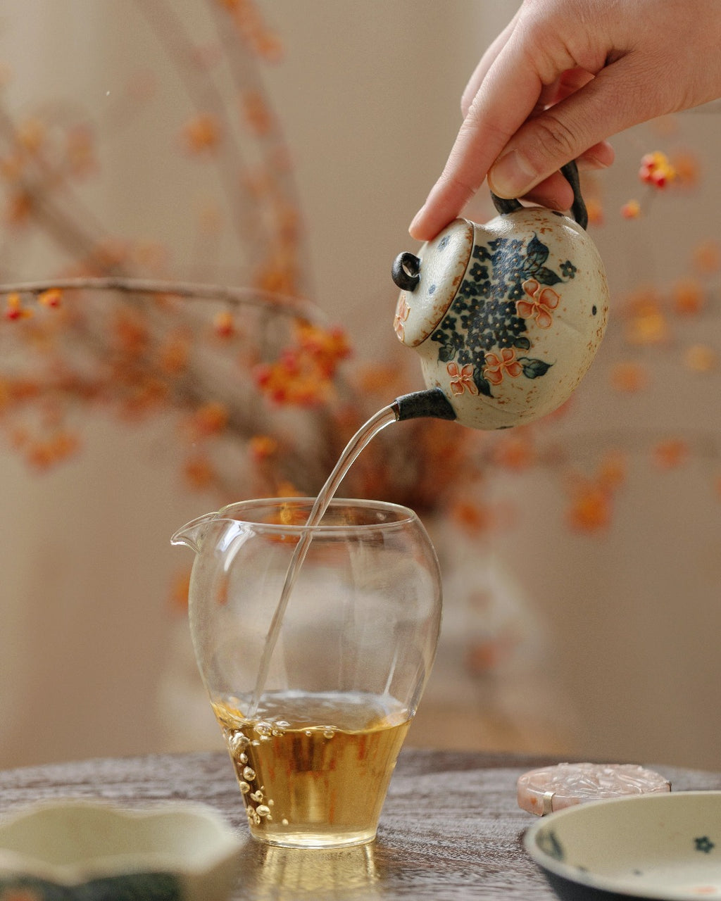 Handmade Hand-painted Vintage Style Ceramic Hydrangea Pumpkin 110ml Chinese Teapot