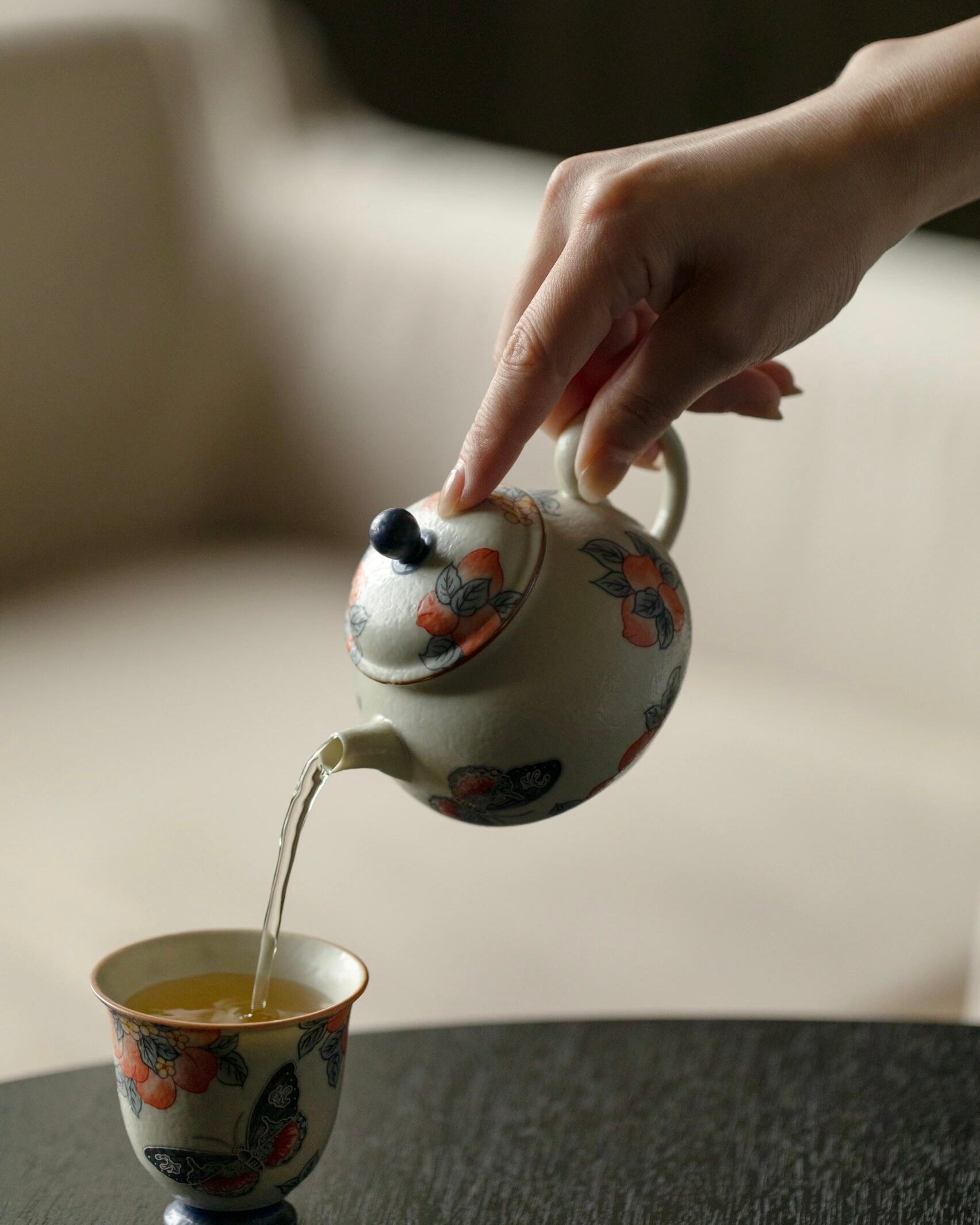 Vintage Style Ceramic Longevity Peach 170ml Chinese Teapot
