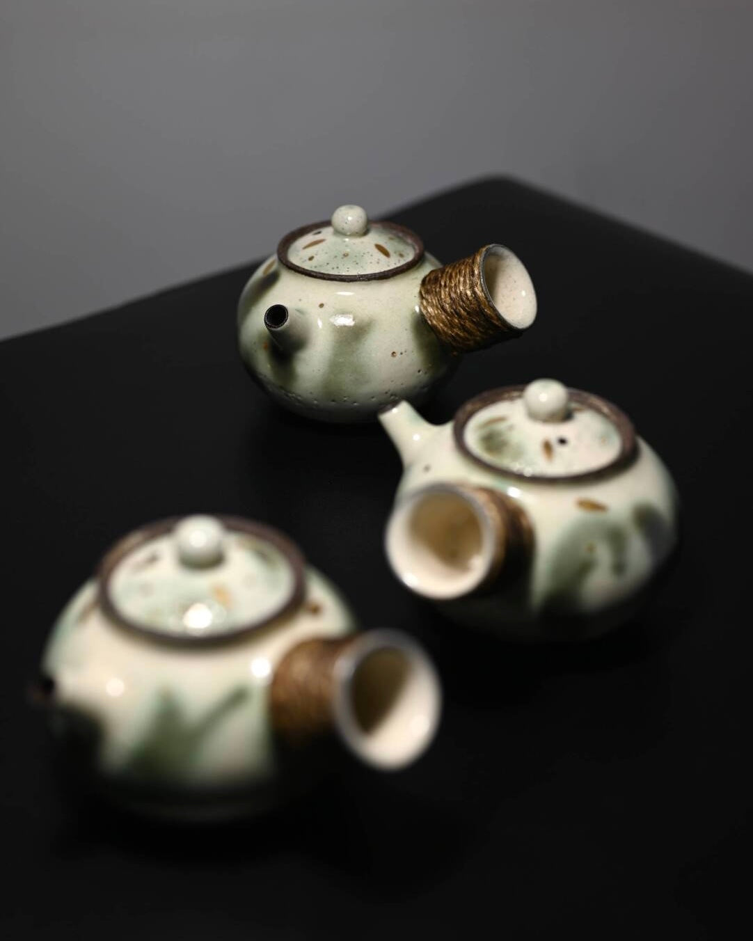 Handmade Vintage Style Powder Glaze Ceramic Gradient Green 120ml Side Handled Teapot